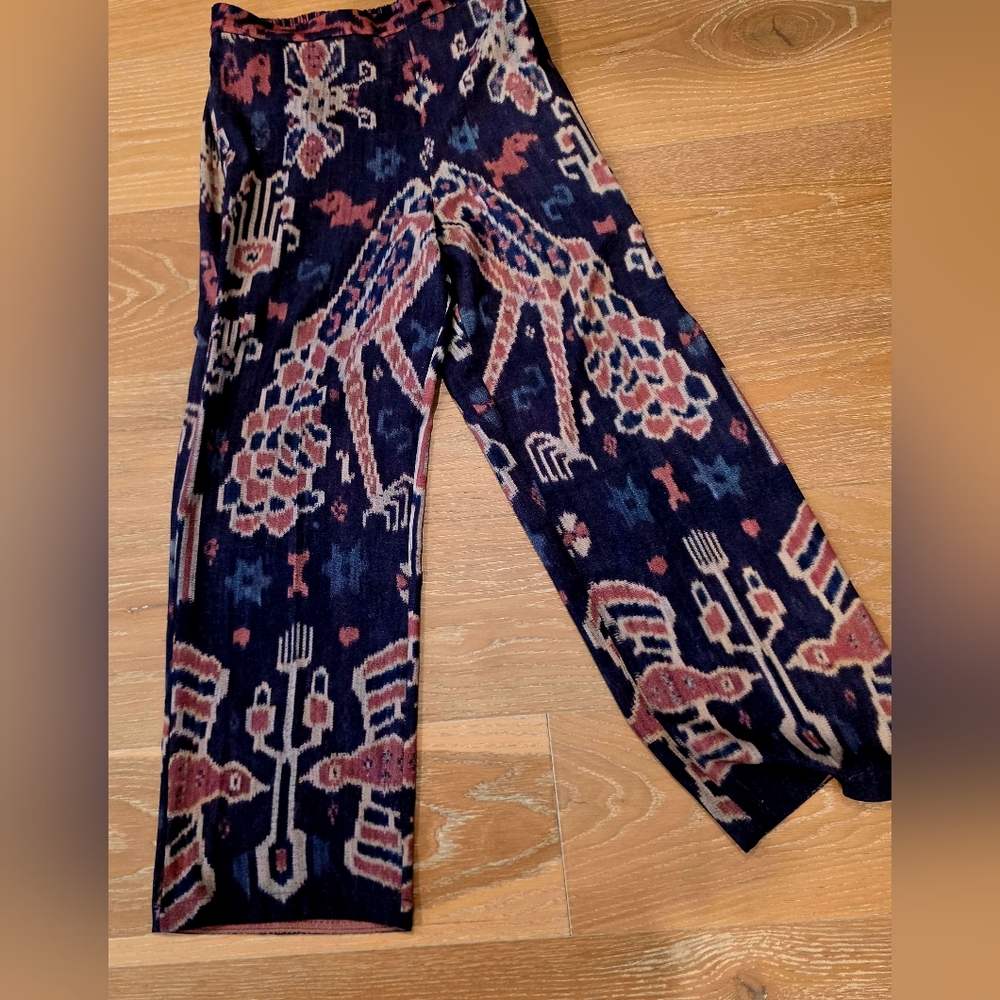 A Set Of Tribal Patterned Pants And Top